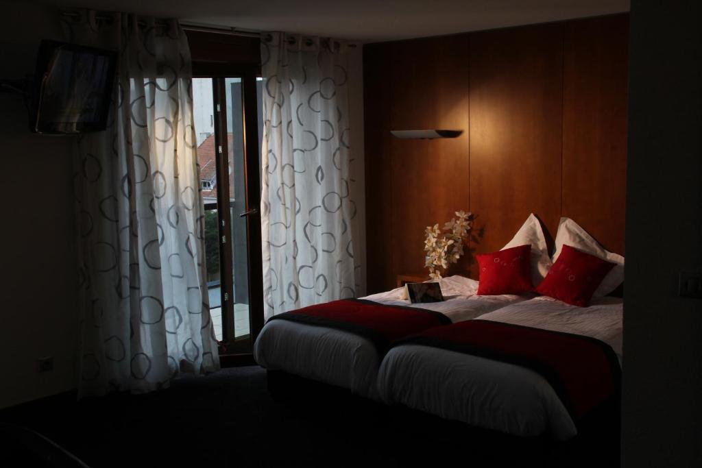 Hotel Au Nid De Cigognes Ostheim Camera foto