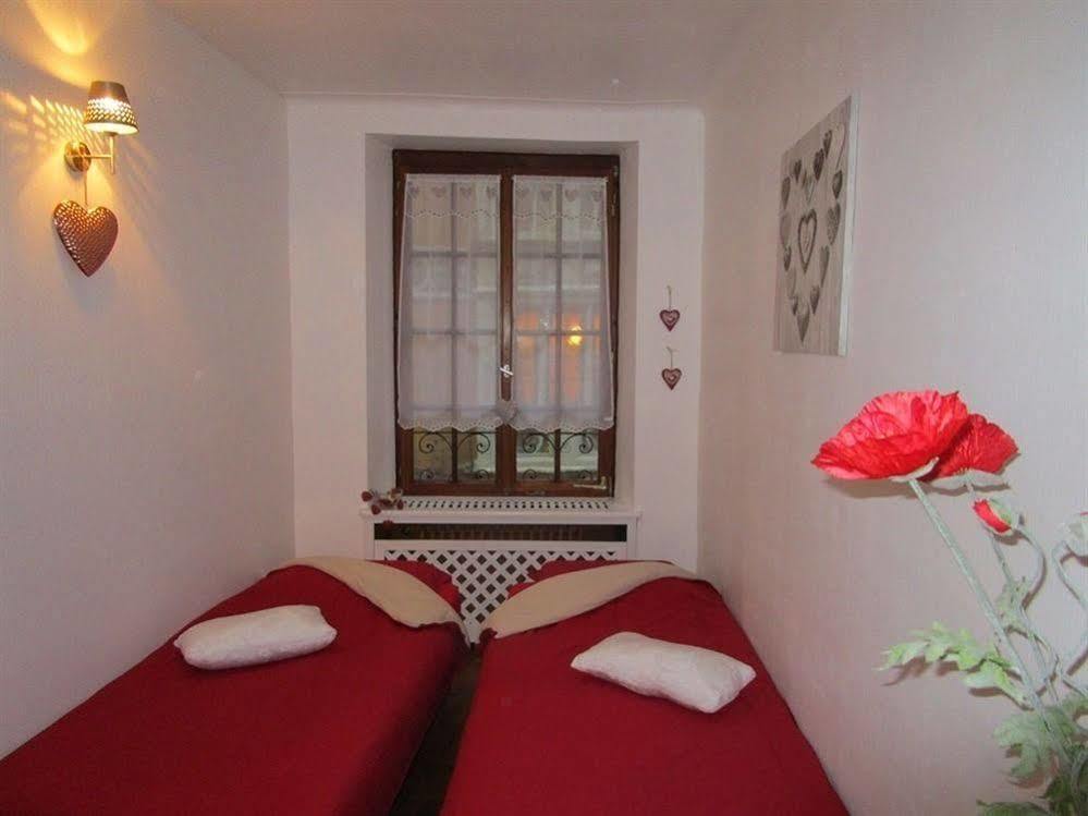 Hotel Au Nid De Cigognes Ostheim Esterno foto
